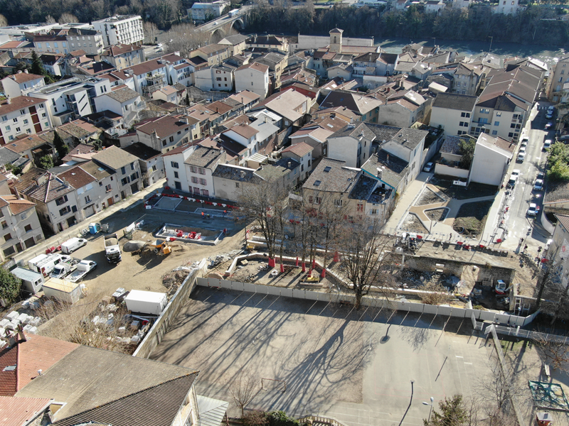 La Place du Chapitre se transforme