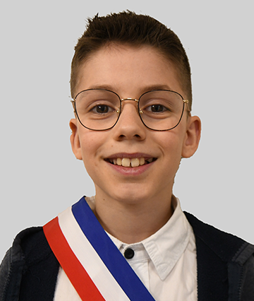Lenns Charrier.png