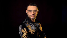 Bakian chante Aznavour