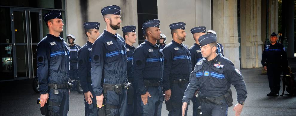 Les polices